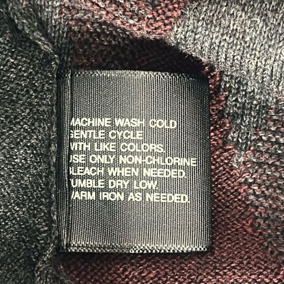 NWT J. Ferrar V-neck Sweater Gray Burgundy Argyle Pullover Cotton Cashmere L - Picture 11 of 12